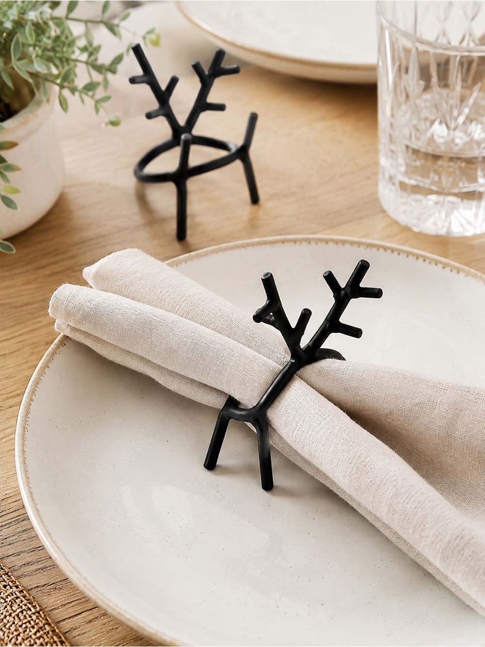 At Home America Mountain Reindeer Metal Napkin Ring Holders Vintage Set 2